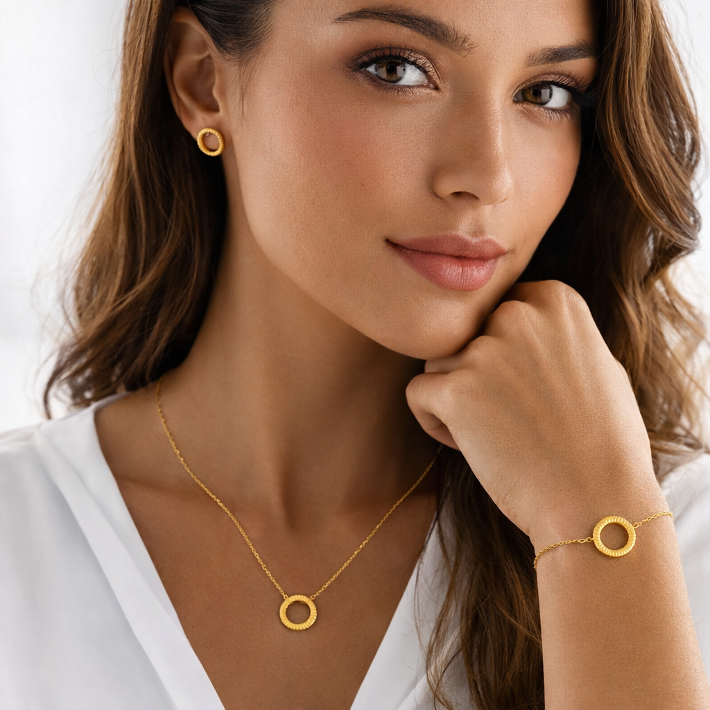 Amara - Set de Joyería Minimalista |Collar, Pulsera y Aretes|